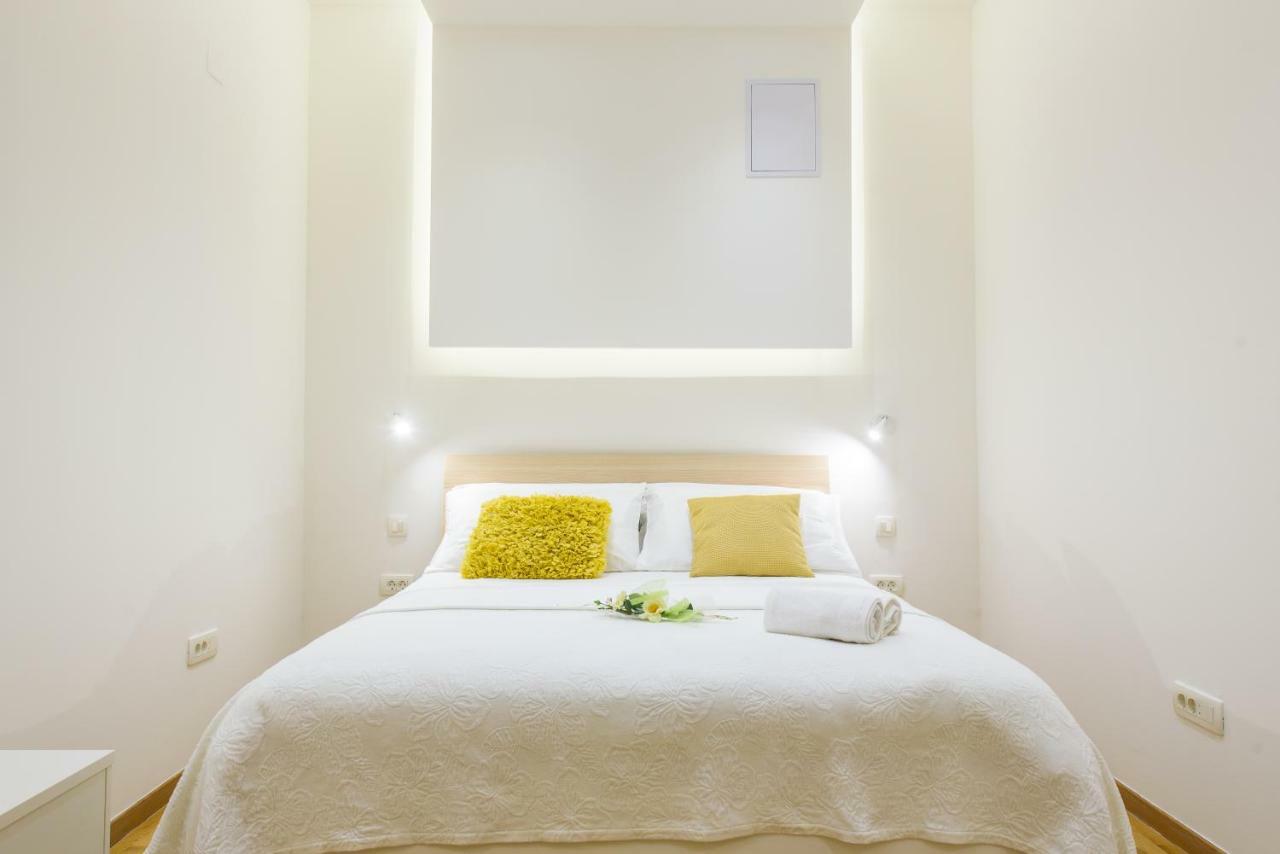 Deluxe Beach Apartments Renata Split Kültér fotó
